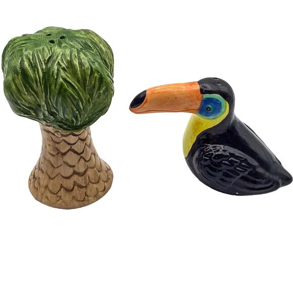 Vintage Cardinal Inc. Salt & Pepper Shakers: Hand-Painted Toucan & Tree Set - Picture 1 of 6
